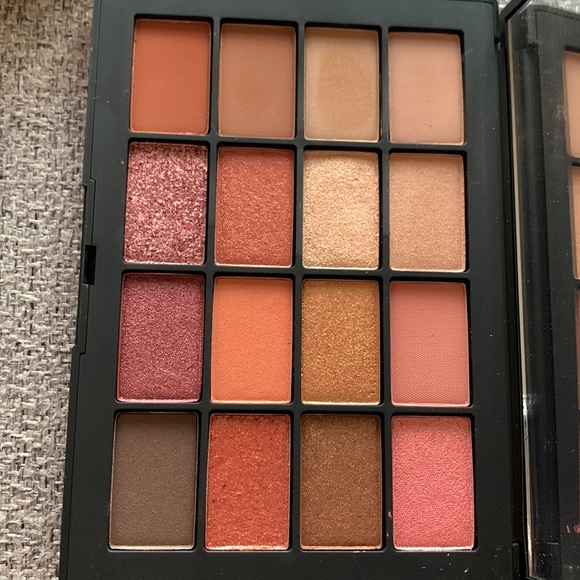 Nars Summer Unrated Eyeshadow Palette - Picture 6 of 11